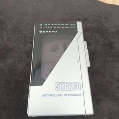 Sanyo M-G32 Personal Stereo Cassette Player