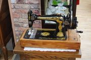 Vintage Singer Hand-Crank Sewing Machine