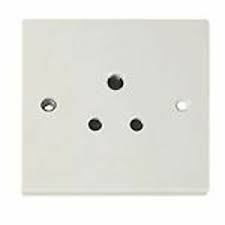 5 Amp Sockets Round Pin