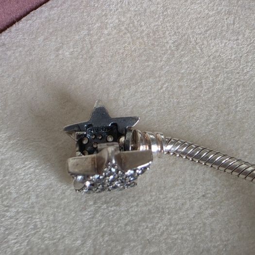 Pandora bracelets/charms/necklace please check all the photos