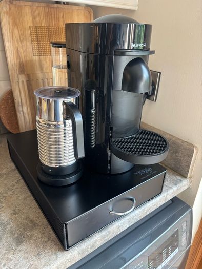 Nespresso Vertuo Machine, Aeroccino 4 & pod holder