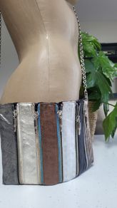 Louise Farnay metallic tones magnetic snatch crossbody bag - Rrp 129 dollars (New)