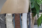 Louise Farnay metallic tones magnetic snatch crossbody bag - Rrp 129 dollars (New)