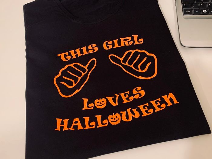 This Girl Loves Halloween Women T-Shirt Funny Holiday Gift Mom Costume Party Top