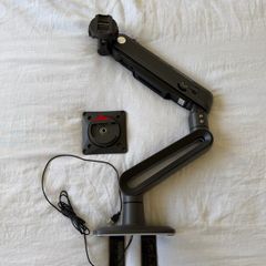 Monitor Arm with RGB