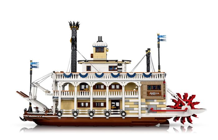 Lego 21356 River Steamboat & 5009157 Amelia Ticket Booth