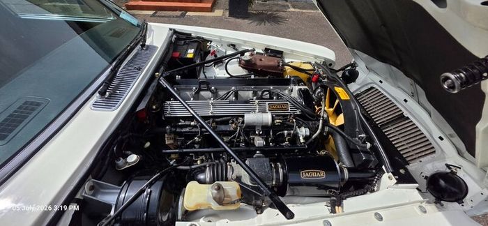 Jaguar XJ 1980 (Perfect wedding car)