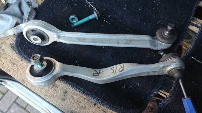 Audi a6 c6 diesel petrol Genuine AUDI lower suspension wishbone control arms.ball joints bushes.S-line 2.0tdi, 2,7 tdi, 3.0 tdi, 2.0 tfsi, 2.4, 3.0 petrol. Parts breaking