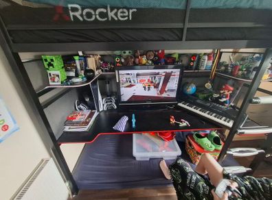 rocker gaming bed