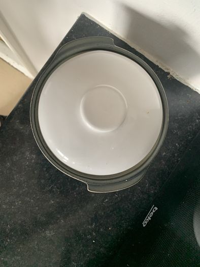 Faria And Bento Cooking pot