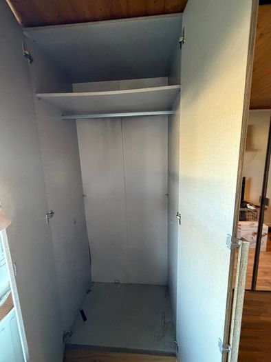 Wardrobe with Mirrored Doors. Good Storage Space