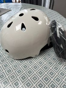 Helmet, Skate, Skateboard, Rollerblade, Cycle