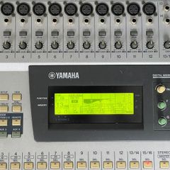 Yamaha 01v mixer with MY8 adat card