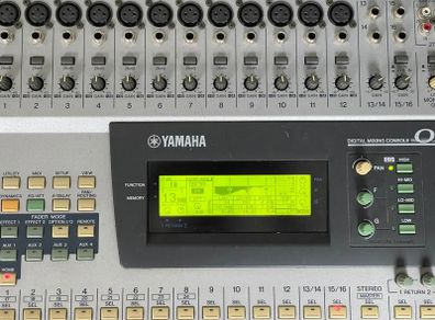 Yamaha 01v mixer with MY8 adat card