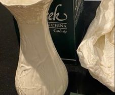 Belleek  10.25 inch tall  Daisy Vase  in original box