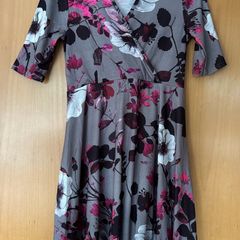 Want that Trend Maternity Dress Size 8