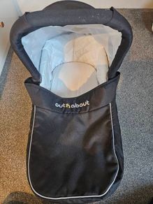 carrycot outnabout