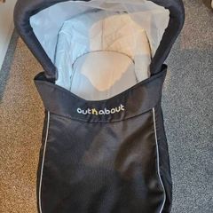 carrycot outnabout