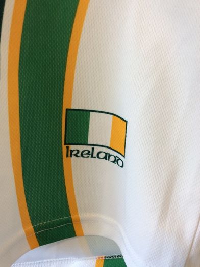 Ireland Jersey. GAA Compromise/ Aussie Rules Jersey. Official Mens Oneills Jersey. Collect In Dublin Or Receive Via Post.