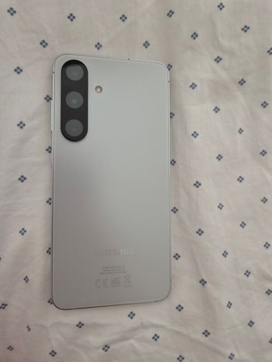 Samsung S24 128gb like new