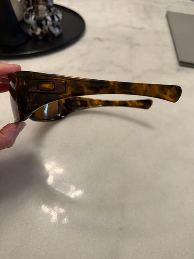 Oakley Hijinx Sunglasses - Tortoise