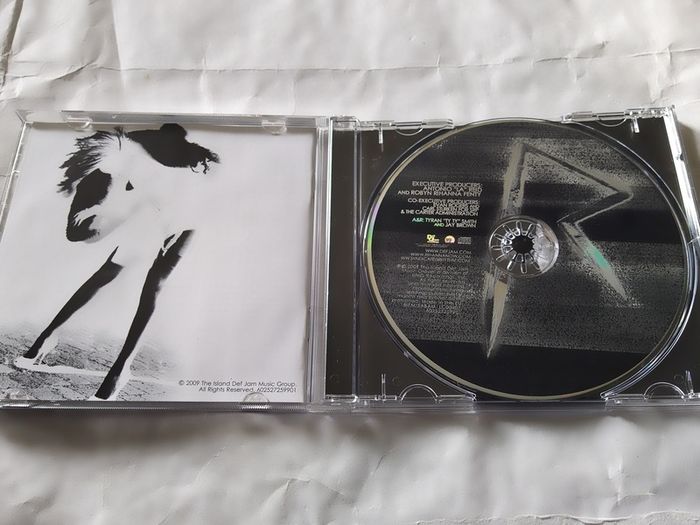 Rihanna - R Rated Cd