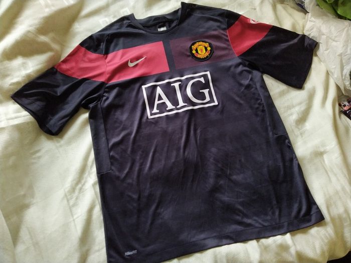 Nike Manchester United Jersey Size L