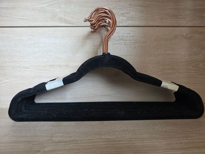 Space Saving Velvet Hangers