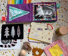 Items from "The Charmer" lovevery play kit 3-4 months