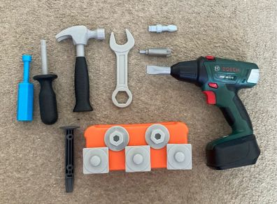 Screwdriver drill / tools