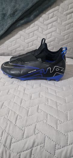 Boys Football Shoes EU 36.5