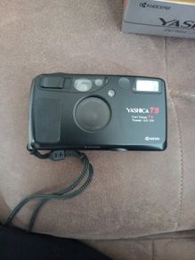Yashica T5