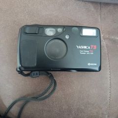 Yashica T5
