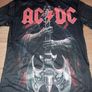 Ac/dc print T-shirt size XL(fits like a large) Image 3