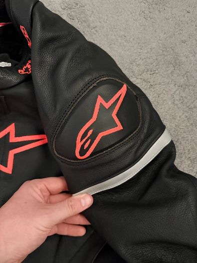 Alpinestars Tech Leather Jacket & Missile V2 Leather Pants - Matching 2-Piece Suit - Excellent Condition
