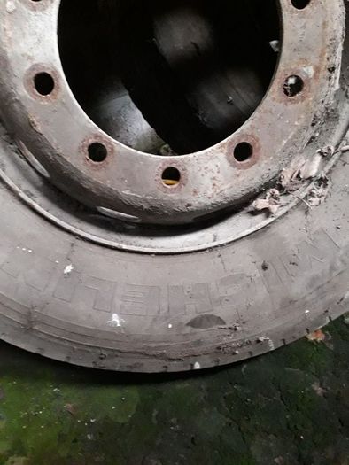 truck tyres and rims
