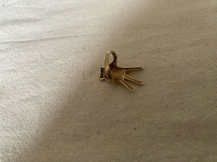 9ct gold ring