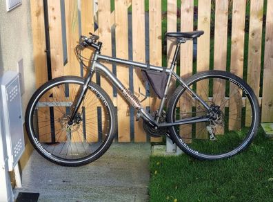 Voodoo Marasa Mens Hybrid Bike - Medium