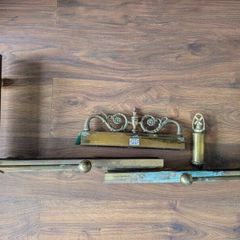 Vintage/antique adjustable brass fireplace fender