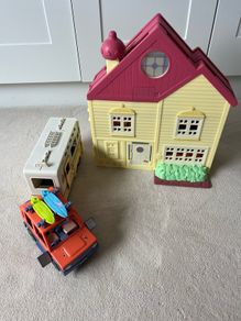 Bluey House, Caravan & Car (Like new)