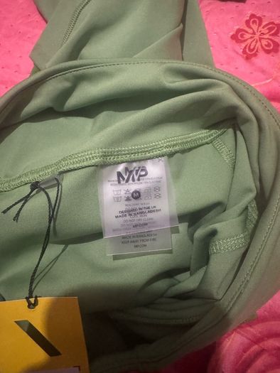BNWT MyProtein Tempo 7/8 Leggings - Apple Green - Size M Postage included