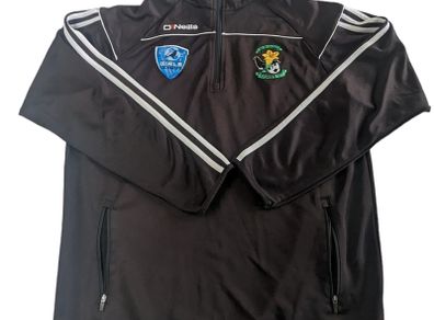 Referee top