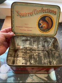 Vintage Sweet Tin