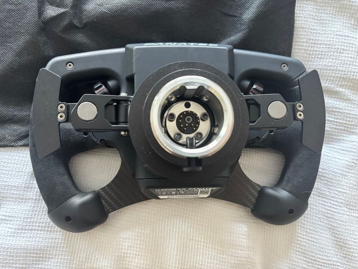 Fanatec Formula V2.5 X Wheel