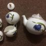 Tea Pot , sugar, milk jug and salt & pepper set. Image 8