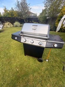 Gas Bbq & Cover