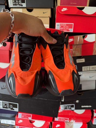 Adidas Yeezy 700 MNVN "Orange" FV3258
