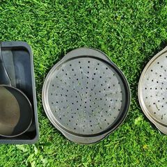Old cooking trays 6 items