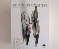 Zens Quattro Wireless Charger Pro 4