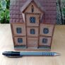Miniature house, piggy bank, money box, savings box Image 3
